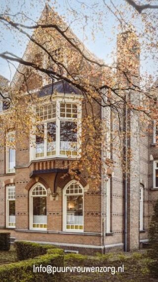 Coming Soon: 
PUUR -  Vrouwenzorg. 

Met trots kondigen wij de oprichting aan van een nieuw Vrouwencentrum in Veldhoven. 
Een warme, toegankelijke plek waar vrouwen terecht kunnen voor complete zorg: van de eerste menstruatie tot en met de overgang en alles daartussen. 

In een prachtig monumentaal pand willen wij gezondheidsprofessionals samenbrengen. 
De fysieke én mentale gezondheid van vrouwen zal centraal staan, maar ook mannen zijn uiteraard welkom. 

Ben jij een zorgprofessional die met ons wil bouwen aan dit centrum en een ruimte wil huren? Laten we dan samen kijken wat de mogelijkheden zijn!
Neem vrijblijvend contact met ons op via: info@puurvrouwenzorg.nl

#vrouwenzorg #vrouwencentrum #veldhoven #puurverloskunde #menstruatie #anticonceptie #zwangerschap #bevalling #kraamperiode #hormonen #overgang #leefstijl #vrouwengezondheid
